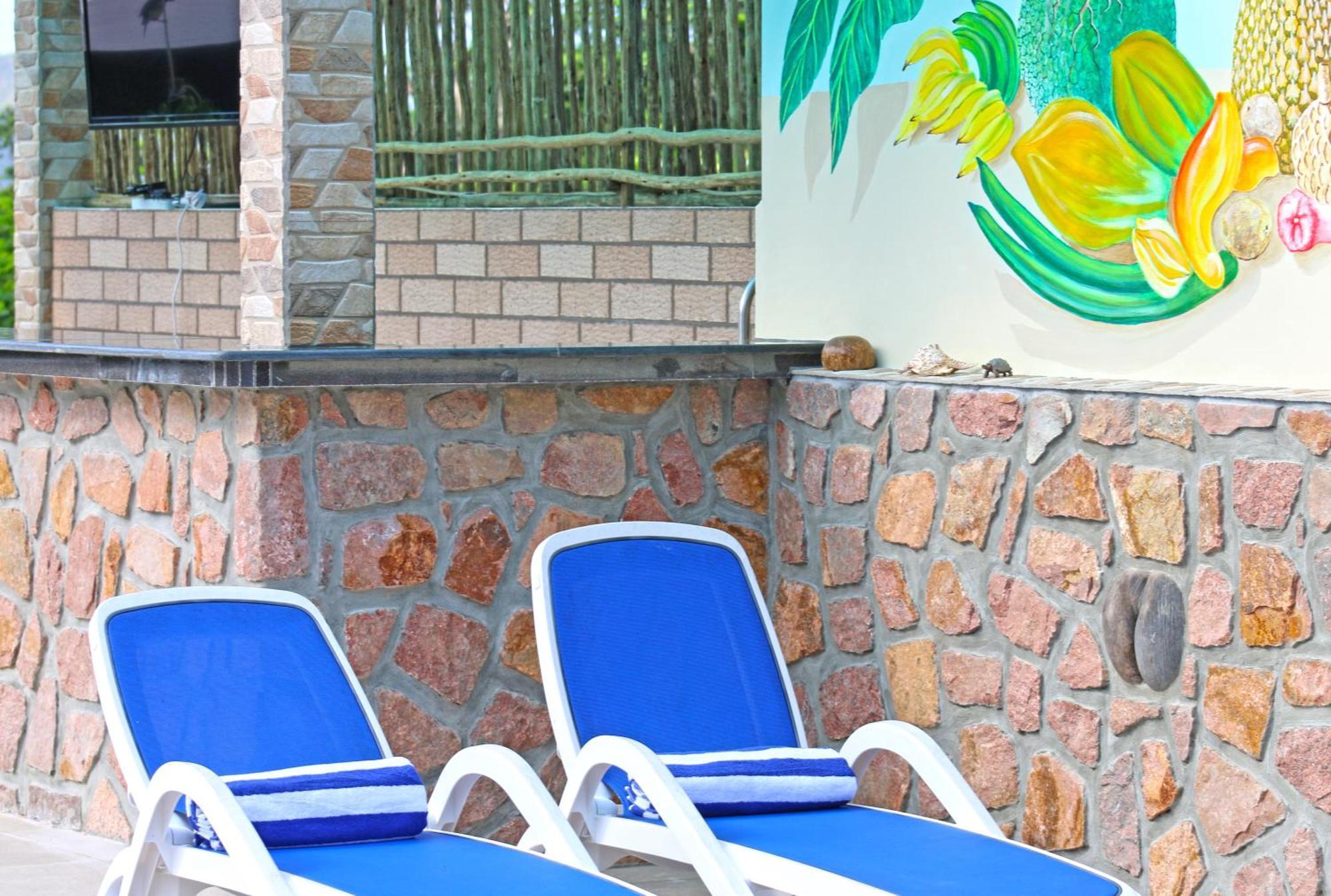 Ocean Blue Bay Apartment Anse Volbert Village  Bagian luar foto